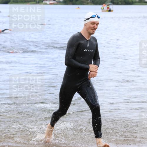 16.06.2024 - 26. Vierlanden-Triathlon Strokosch-Dieckow http://msf.ph/oto/6329473 16.06.2024 11:06:31 Schwimmen 413, 426, 469, 413, 426, 469 meine-sportfotos.de