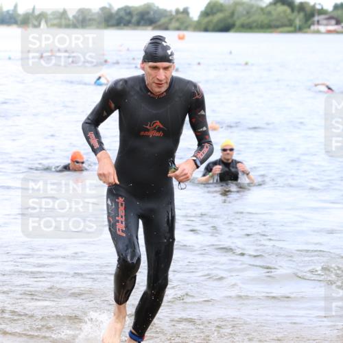 16.06.2024 - 26. Vierlanden-Triathlon Strokosch-Dieckow http://msf.ph/oto/6329567 16.06.2024 11:06:47 Schwimmen 381, 419, 432, 452, 381, 419, 432, 452 meine-sportfotos.de
