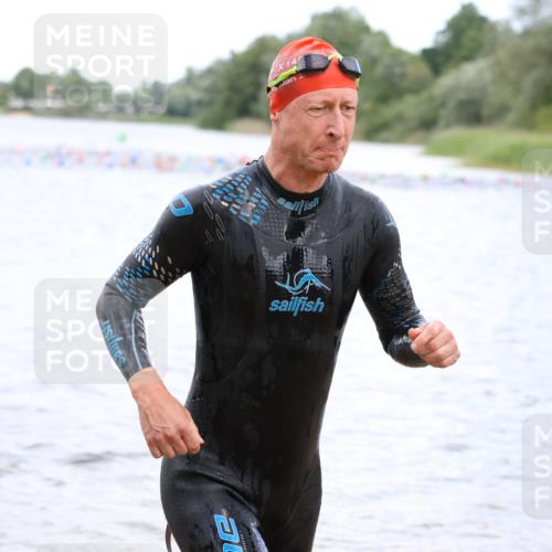 16.06.2024 - 26. Vierlanden-Triathlon Strokosch-Dieckow http://msf.ph/oto/6329622 16.06.2024 11:06:51 Schwimmen 381, 419, 432, 452, 381, 419, 432, 452 meine-sportfotos.de