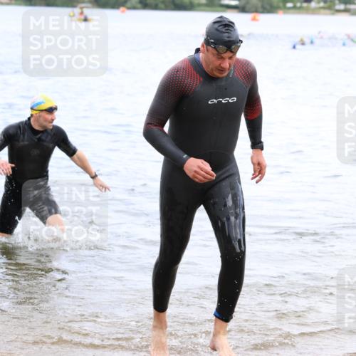 16.06.2024 - 26. Vierlanden-Triathlon Strokosch-Dieckow http://msf.ph/oto/6329668 16.06.2024 11:06:54 Schwimmen 381, 404, 419, 432, 452, 381, 404, 419, 432, 452 meine-sportfotos.de