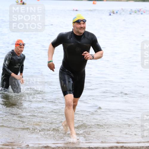 16.06.2024 - 26. Vierlanden-Triathlon Strokosch-Dieckow http://msf.ph/oto/6329715 16.06.2024 11:06:57 Schwimmen 367, 381, 404, 419, 432, 452, 367, 381, 404, 419, 432, 452 meine-sportfotos.de
