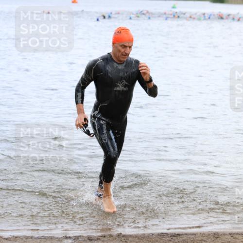 16.06.2024 - 26. Vierlanden-Triathlon Strokosch-Dieckow http://msf.ph/oto/6329762 16.06.2024 11:07:00 Schwimmen 367, 381, 404, 432, 452, 367, 381, 404, 432, 452 meine-sportfotos.de
