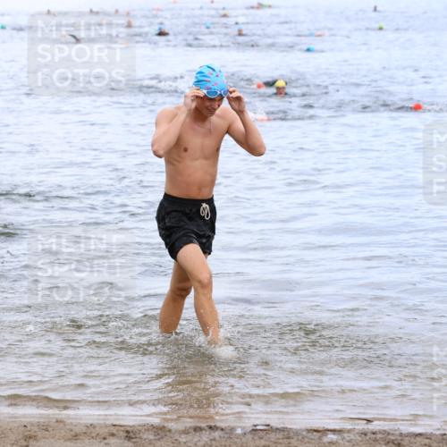 16.06.2024 - 26. Vierlanden-Triathlon Strokosch-Dieckow http://msf.ph/oto/6329879 16.06.2024 11:07:13 Schwimmen 367, 404, 420, 367, 404, 420 meine-sportfotos.de