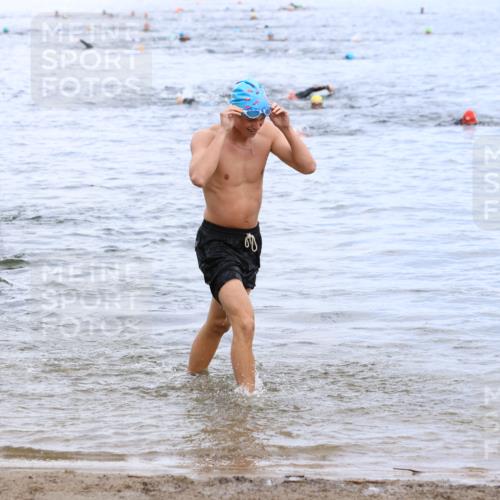 16.06.2024 - 26. Vierlanden-Triathlon Strokosch-Dieckow http://msf.ph/oto/6329886 16.06.2024 11:07:13 Schwimmen 367, 404, 420, 367, 404, 420 meine-sportfotos.de