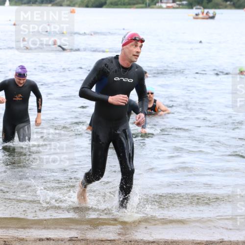 16.06.2024 - 26. Vierlanden-Triathlon Strokosch-Dieckow http://msf.ph/oto/6330347 16.06.2024 11:08:29 Schwimmen 365, 377, 414, 433, 456, 457, 1276, 365, 377, 414, 433, 456, 457, 1276 meine-sportfotos.de