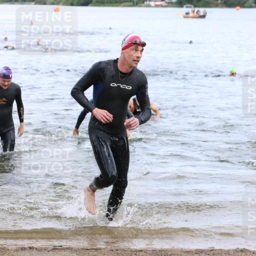 16.06.2024 - 26. Vierlanden-Triathlon Strokosch-Dieckow http://msf.ph/oto/6330353 16.06.2024 11:08:29 Schwimmen 365, 377, 414, 433, 456, 457, 1276, 365, 377, 414, 433, 456, 457, 1276 meine-sportfotos.de