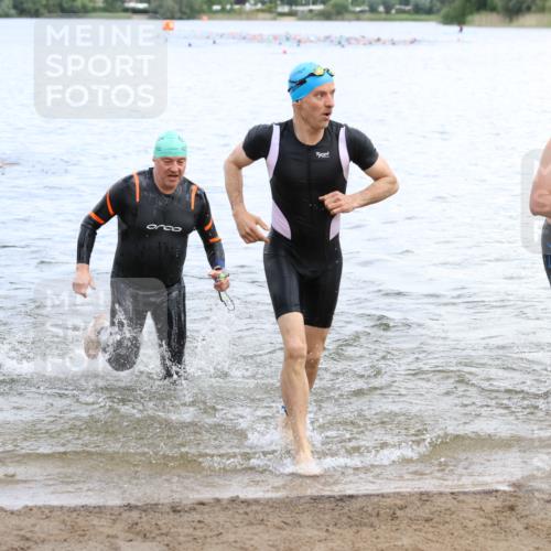 16.06.2024 - 26. Vierlanden-Triathlon Strokosch-Dieckow http://msf.ph/oto/6330402 16.06.2024 11:08:31 Schwimmen 365, 377, 433, 454, 456, 457, 1276, 365, 377, 433, 454, 456, 457, 1276 meine-sportfotos.de