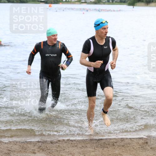 16.06.2024 - 26. Vierlanden-Triathlon Strokosch-Dieckow http://msf.ph/oto/6330420 16.06.2024 11:08:32 Schwimmen 365, 377, 433, 454, 456, 457, 1276, 365, 377, 433, 454, 456, 457, 1276 meine-sportfotos.de
