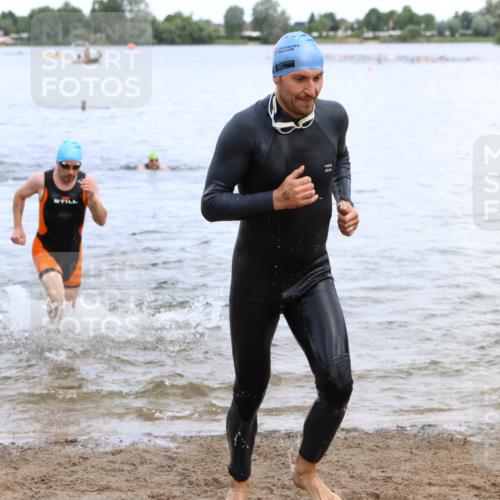 16.06.2024 - 26. Vierlanden-Triathlon Strokosch-Dieckow http://msf.ph/oto/6330478 16.06.2024 11:08:34 Schwimmen 365, 377, 433, 454, 456, 457, 1276, 365, 377, 433, 454, 456, 457, 1276 meine-sportfotos.de