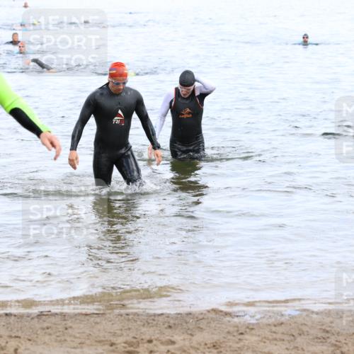 16.06.2024 - 26. Vierlanden-Triathlon Strokosch-Dieckow http://msf.ph/oto/6330679 16.06.2024 11:08:51 Schwimmen 359, 366, 443, 462, 470, 359, 366, 443, 462, 470 meine-sportfotos.de