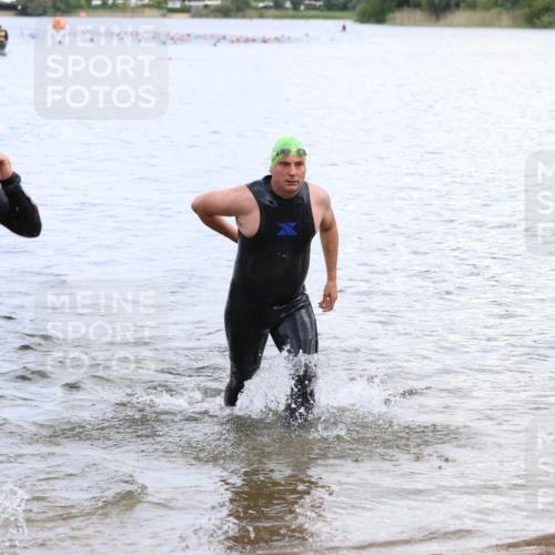 16.06.2024 - 26. Vierlanden-Triathlon Strokosch-Dieckow http://msf.ph/oto/6330735 16.06.2024 11:08:56 Schwimmen 359, 366, 429, 442, 443, 453, 462, 470, 359, 366, 429, 442, 443, 453, 462, 470 meine-sportfotos.de