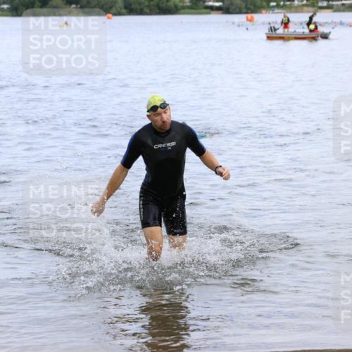 16.06.2024 - 26. Vierlanden-Triathlon Strokosch-Dieckow http://msf.ph/oto/6330804 16.06.2024 11:09:12 Schwimmen 410, 429, 442, 453, 410, 429, 442, 453 meine-sportfotos.de