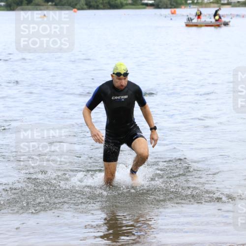 16.06.2024 - 26. Vierlanden-Triathlon Strokosch-Dieckow http://msf.ph/oto/6330819 16.06.2024 11:09:13 Schwimmen 410, 429, 442, 453, 410, 429, 442, 453 meine-sportfotos.de