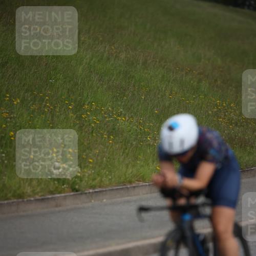 16.06.2024 - 26. Vierlanden-Triathlon Jannik Wohlers http://msf.ph/oto/6331135 16.06.2024 10:39:17 Radfahren 63, 226 meine-sportfotos.de