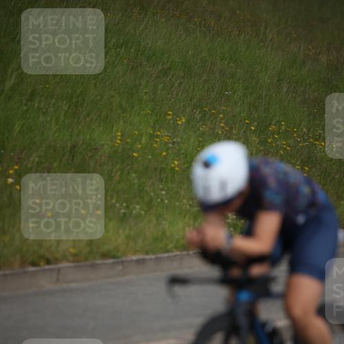 16.06.2024 - 26. Vierlanden-Triathlon Jannik Wohlers http://msf.ph/oto/6331143 16.06.2024 10:39:17 Radfahren 63, 226 meine-sportfotos.de