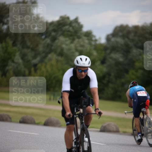 16.06.2024 - 26. Vierlanden-Triathlon Jannik Wohlers http://msf.ph/oto/6331170 16.06.2024 10:39:40 Radfahren 46, 79, 102, 143 meine-sportfotos.de