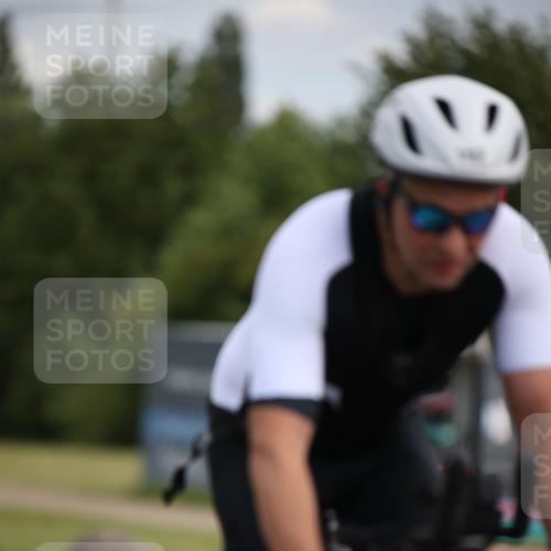 16.06.2024 - 26. Vierlanden-Triathlon Jannik Wohlers http://msf.ph/oto/6331206 16.06.2024 10:39:42 Radfahren 46, 79, 102, 119, 143 meine-sportfotos.de