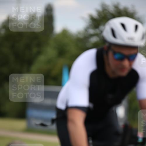 16.06.2024 - 26. Vierlanden-Triathlon Jannik Wohlers http://msf.ph/oto/6331208 16.06.2024 10:39:42 Radfahren 46, 79, 102, 119, 143 meine-sportfotos.de