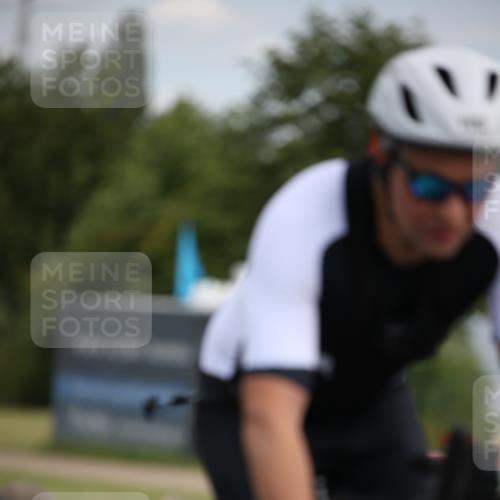 16.06.2024 - 26. Vierlanden-Triathlon Jannik Wohlers http://msf.ph/oto/6331210 16.06.2024 10:39:42 Radfahren 46, 79, 102, 119, 143 meine-sportfotos.de