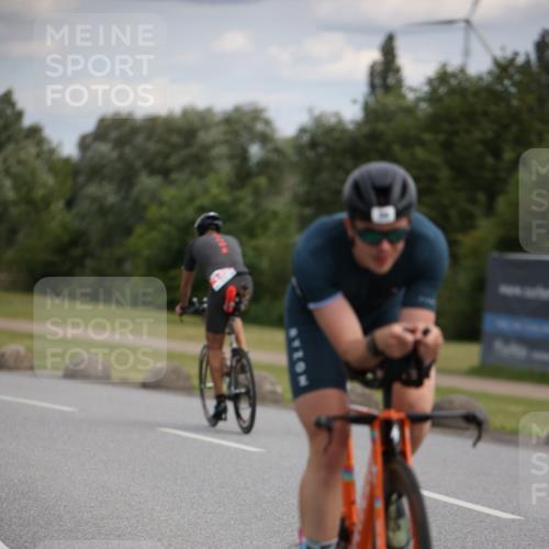 16.06.2024 - 26. Vierlanden-Triathlon Jannik Wohlers http://msf.ph/oto/6331224 16.06.2024 10:39:56 Radfahren 39, 140, 170 meine-sportfotos.de