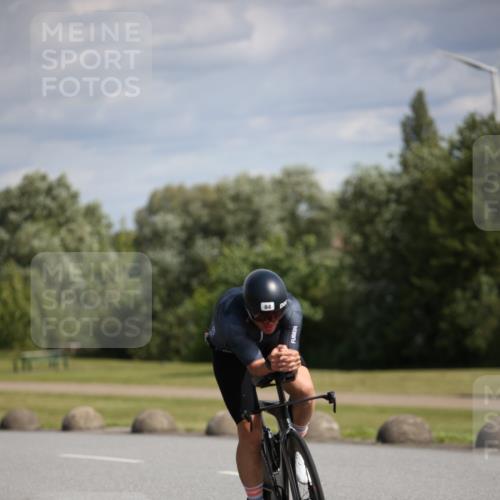 16.06.2024 - 26. Vierlanden-Triathlon Jannik Wohlers http://msf.ph/oto/6331386 16.06.2024 10:49:50 Radfahren 14, 84, 106, 108 meine-sportfotos.de