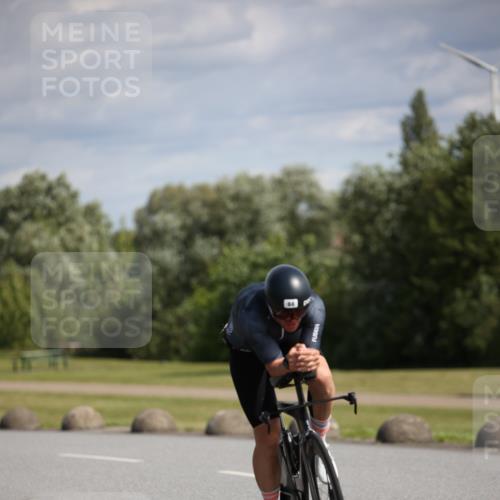 16.06.2024 - 26. Vierlanden-Triathlon Jannik Wohlers http://msf.ph/oto/6331388 16.06.2024 10:49:50 Radfahren 14, 84, 106, 108 meine-sportfotos.de