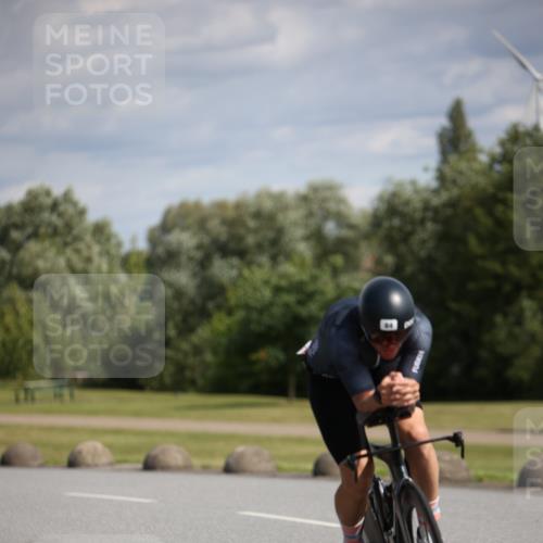 16.06.2024 - 26. Vierlanden-Triathlon Jannik Wohlers http://msf.ph/oto/6331394 16.06.2024 10:49:50 Radfahren 14, 84, 106, 108 meine-sportfotos.de