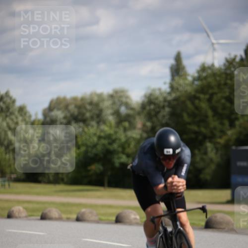 16.06.2024 - 26. Vierlanden-Triathlon Jannik Wohlers http://msf.ph/oto/6331399 16.06.2024 10:49:50 Radfahren 14, 84, 106, 108 meine-sportfotos.de
