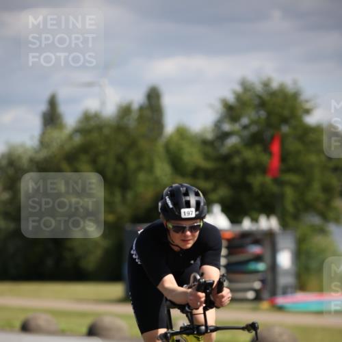 16.06.2024 - 26. Vierlanden-Triathlon Jannik Wohlers http://msf.ph/oto/6331453 16.06.2024 10:50:16 Radfahren 135, 197, 212 meine-sportfotos.de