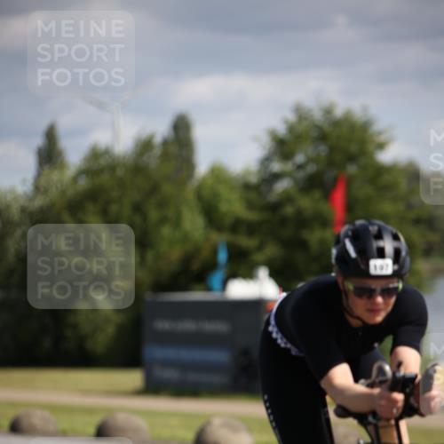 16.06.2024 - 26. Vierlanden-Triathlon Jannik Wohlers http://msf.ph/oto/6331462 16.06.2024 10:50:16 Radfahren 135, 197, 212 meine-sportfotos.de