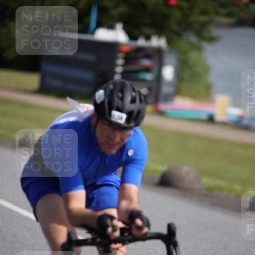 16.06.2024 - 26. Vierlanden-Triathlon Jannik Wohlers http://msf.ph/oto/6331482 16.06.2024 10:50:43 Radfahren 156, 202 meine-sportfotos.de
