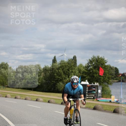 16.06.2024 - 26. Vierlanden-Triathlon Jannik Wohlers http://msf.ph/oto/6331523 16.06.2024 10:53:48 Radfahren 122, 193 meine-sportfotos.de