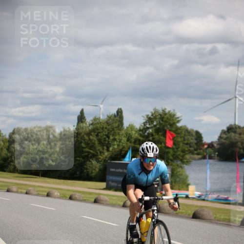 16.06.2024 - 26. Vierlanden-Triathlon Jannik Wohlers http://msf.ph/oto/6331532 16.06.2024 10:53:48 Radfahren 122, 193 meine-sportfotos.de