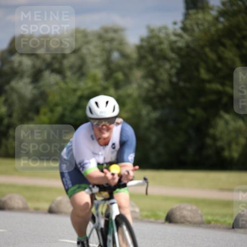 16.06.2024 - 26. Vierlanden-Triathlon Jannik Wohlers http://msf.ph/oto/6331658 16.06.2024 10:54:42 Radfahren 26, 29, 32, 35, 195, 223 meine-sportfotos.de