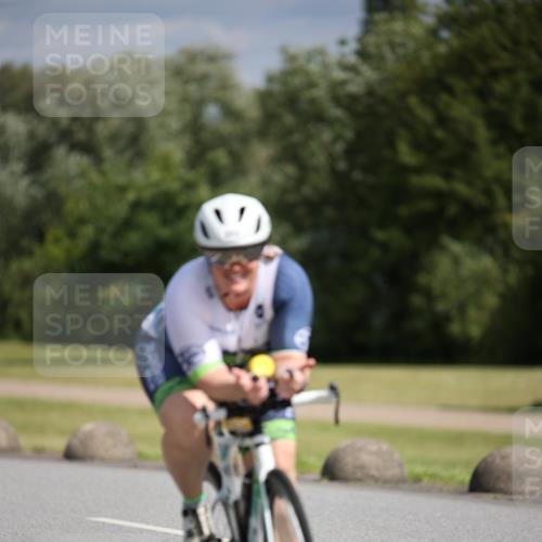 16.06.2024 - 26. Vierlanden-Triathlon Jannik Wohlers http://msf.ph/oto/6331662 16.06.2024 10:54:42 Radfahren 26, 29, 32, 35, 195, 223 meine-sportfotos.de