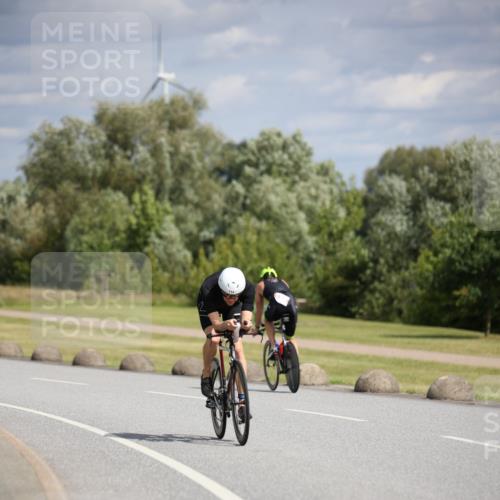 16.06.2024 - 26. Vierlanden-Triathlon Jannik Wohlers http://msf.ph/oto/6331774 16.06.2024 10:55:39 Radfahren 7, 50, 114, 164, 205 meine-sportfotos.de