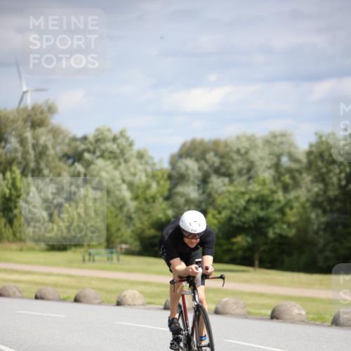 16.06.2024 - 26. Vierlanden-Triathlon Jannik Wohlers http://msf.ph/oto/6331788 16.06.2024 10:55:40 Radfahren 7, 50, 90, 114, 164, 205 meine-sportfotos.de
