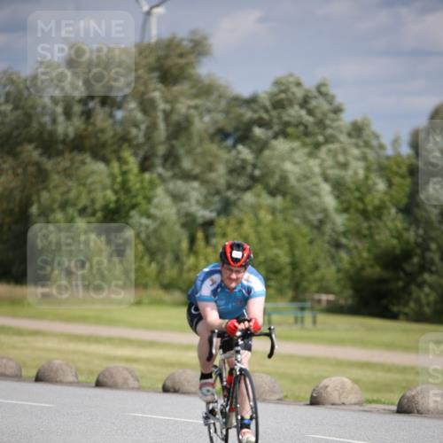 16.06.2024 - 26. Vierlanden-Triathlon Jannik Wohlers http://msf.ph/oto/6331827 16.06.2024 10:55:49 Radfahren 90, 200 meine-sportfotos.de