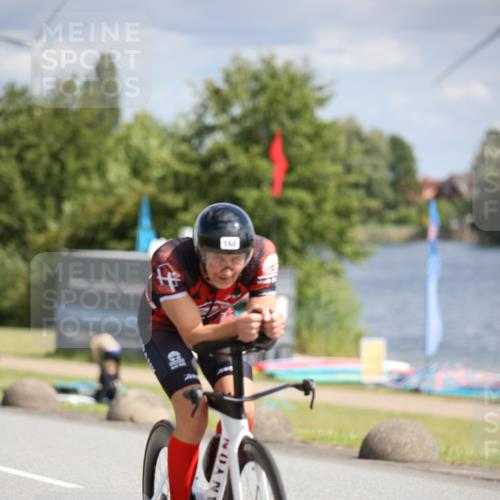 16.06.2024 - 26. Vierlanden-Triathlon Jannik Wohlers http://msf.ph/oto/6331995 16.06.2024 10:56:21 Radfahren 6, 168, 184 meine-sportfotos.de