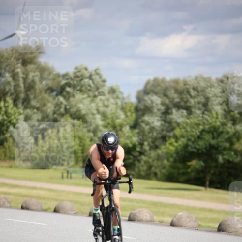 16.06.2024 - 26. Vierlanden-Triathlon Jannik Wohlers http://msf.ph/oto/6332092 16.06.2024 10:56:37 Radfahren 13, 113, 129, 133, 147, 197, 198, 212 meine-sportfotos.de