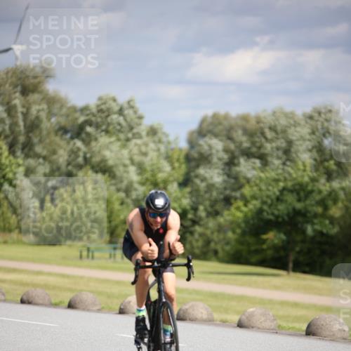 16.06.2024 - 26. Vierlanden-Triathlon Jannik Wohlers http://msf.ph/oto/6332094 16.06.2024 10:56:37 Radfahren 13, 113, 129, 133, 147, 197, 198, 212 meine-sportfotos.de
