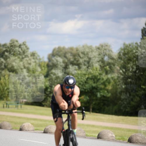 16.06.2024 - 26. Vierlanden-Triathlon Jannik Wohlers http://msf.ph/oto/6332109 16.06.2024 10:56:37 Radfahren 13, 113, 129, 133, 147, 197, 198, 212 meine-sportfotos.de