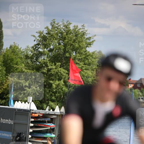 16.06.2024 - 26. Vierlanden-Triathlon Jannik Wohlers http://msf.ph/oto/6332179 16.06.2024 10:58:03 Radfahren 9, 24, 96 meine-sportfotos.de