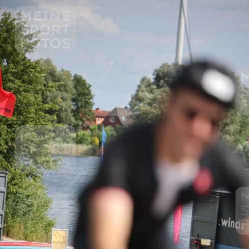 16.06.2024 - 26. Vierlanden-Triathlon Jannik Wohlers http://msf.ph/oto/6332185 16.06.2024 10:58:03 Radfahren 9, 24, 96 meine-sportfotos.de