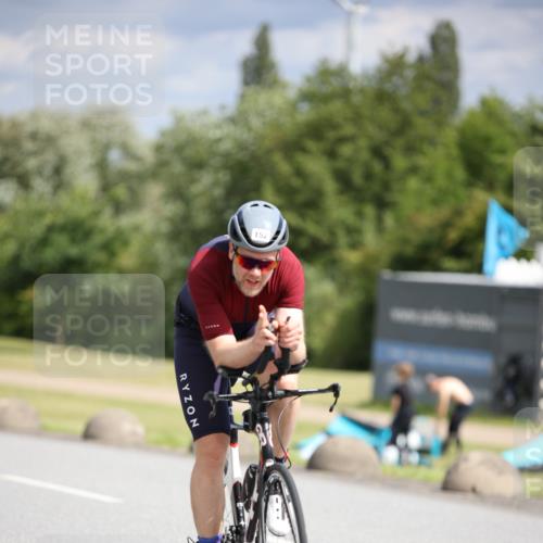 16.06.2024 - 26. Vierlanden-Triathlon Jannik Wohlers http://msf.ph/oto/6332210 16.06.2024 10:58:41 Radfahren 1, 53, 152, 173, 191, 196, 223 meine-sportfotos.de