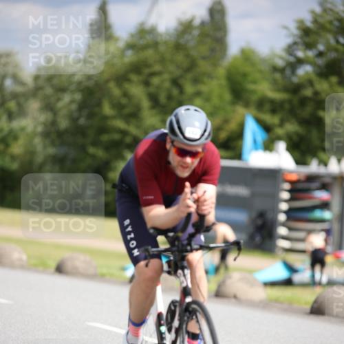 16.06.2024 - 26. Vierlanden-Triathlon Jannik Wohlers http://msf.ph/oto/6332219 16.06.2024 10:58:41 Radfahren 1, 53, 152, 173, 191, 196, 223 meine-sportfotos.de