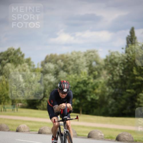16.06.2024 - 26. Vierlanden-Triathlon Jannik Wohlers http://msf.ph/oto/6332301 16.06.2024 10:59:13 Radfahren 134, 147, 176, 238 meine-sportfotos.de