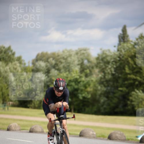 16.06.2024 - 26. Vierlanden-Triathlon Jannik Wohlers http://msf.ph/oto/6332303 16.06.2024 10:59:13 Radfahren 134, 147, 176, 238 meine-sportfotos.de