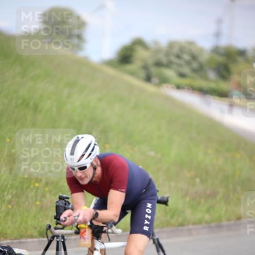 16.06.2024 - 26. Vierlanden-Triathlon Jannik Wohlers http://msf.ph/oto/6332344 16.06.2024 11:00:17 Radfahren 11, 92, 160, 184 meine-sportfotos.de