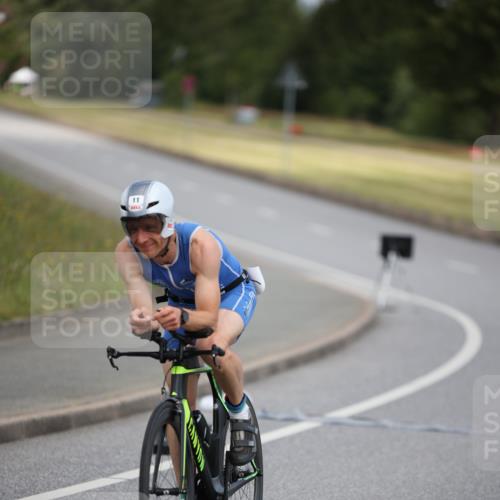 16.06.2024 - 26. Vierlanden-Triathlon Jannik Wohlers http://msf.ph/oto/6332361 16.06.2024 11:00:19 Radfahren 11, 92, 160 meine-sportfotos.de